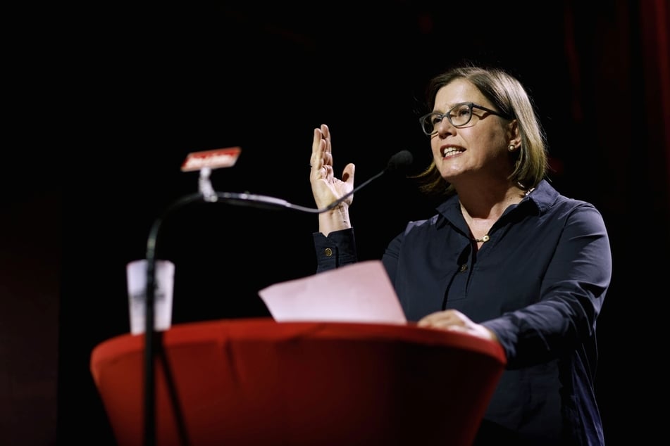 Am Donnerstagabend hat die Leipziger Linke Dr. Skadi Jennicke (49) zur Kandidatin für die Oberbürgermeisterwahl im kommenden Jahr gewählt.