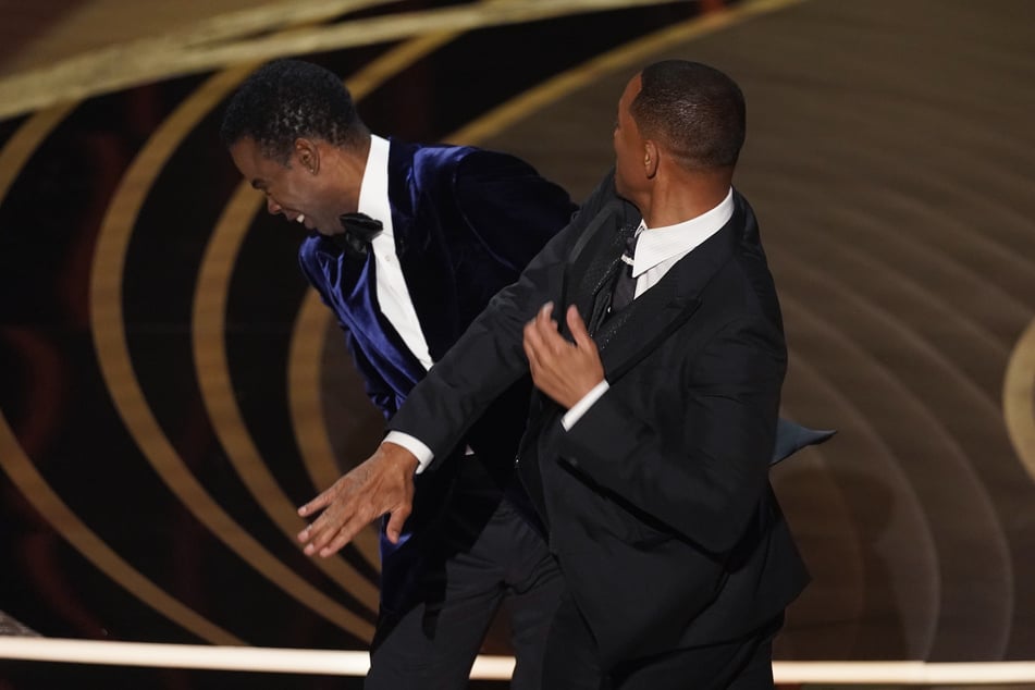 La bofetada - un punto bajo que todavía persigue a Will Smith (56, dcha.) hasta hoy en día.