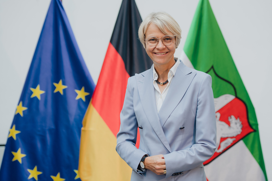 Dorothee Feller (56, CDU) ist NRW-Schulministerin.