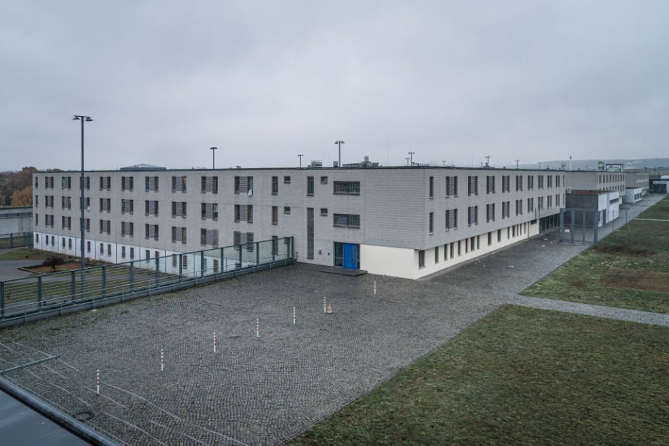 Auch in der JVA Dresden könnten die Gefangenen bald via Skype-Videotelefonie mit ihren Angehörigen in Kontakt bleiben.