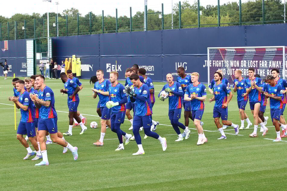 Beim Trainings am 14. Juli stand sie erstmals mit auf dem Platz.