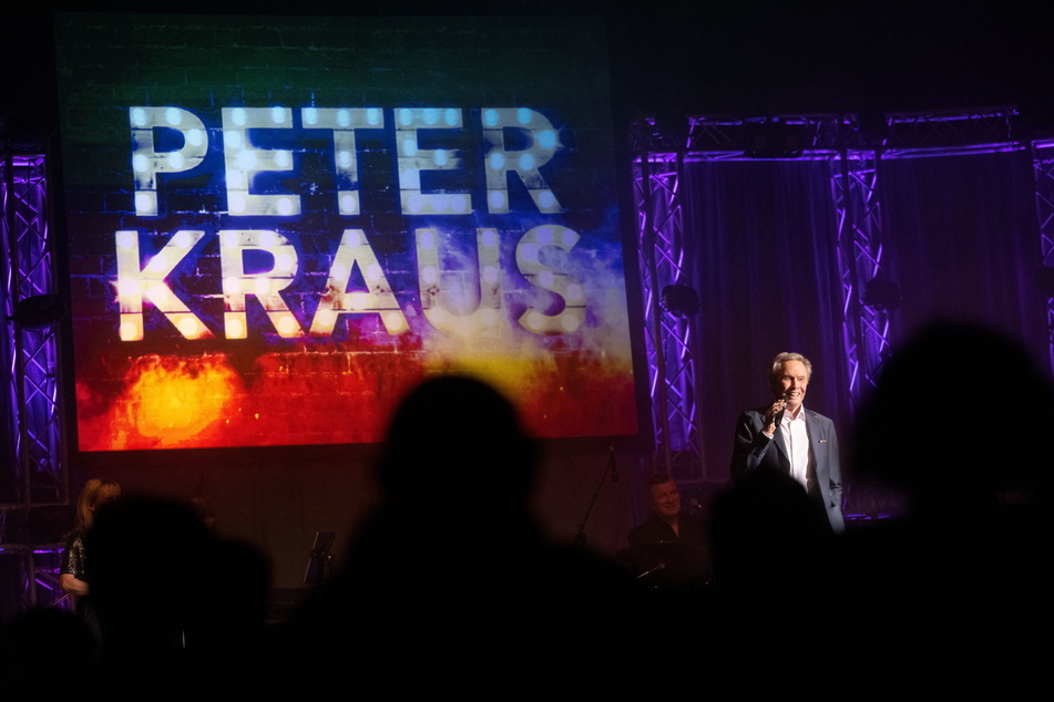 Derzeit ist Peter Kraus (83) mit seiner Tour "Meine Hit - Meine Idole - Live 2023" in Deutschland und Österreich unterwegs.