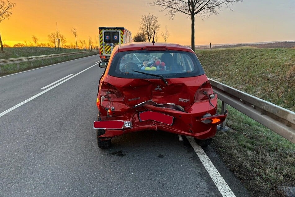 Zwei Frauen wurden durch den Unfall verletzt.
