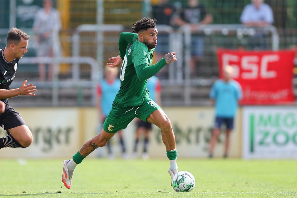 Stanley Ratifo (29) ist bei der BSG Chemie Leipzig richtig gut eingeschlagen. Gegen den CFC fehlte er aber, weil er auf Länderspielreise war.