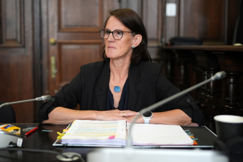 Die jugendpsychiatrische Sachverständige Frau Dr. med. Mareike Schüler-Springorum soll beim Block-Prozess weiter aussagen.