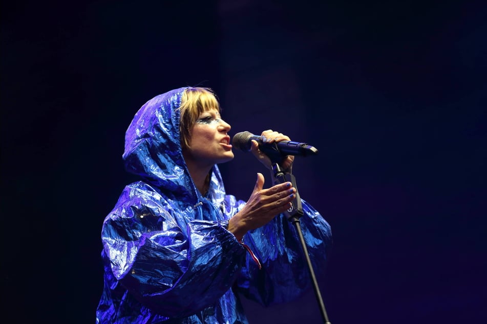 Sängerin Mieze (46) kommt mit Band MiA am Eröffnungswochenende des Festivals nach Dresden.