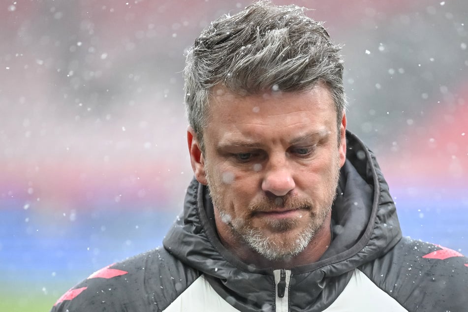 FC-Köln-Trainer Lukas Kwasniok (44) ist zuletzt ins Visier der Fans geraten.