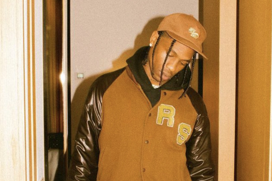 Travis Scott maintains that he wasn't aware of what was happening while he was on stage amid the deadly crowd surge at AstroWorld.