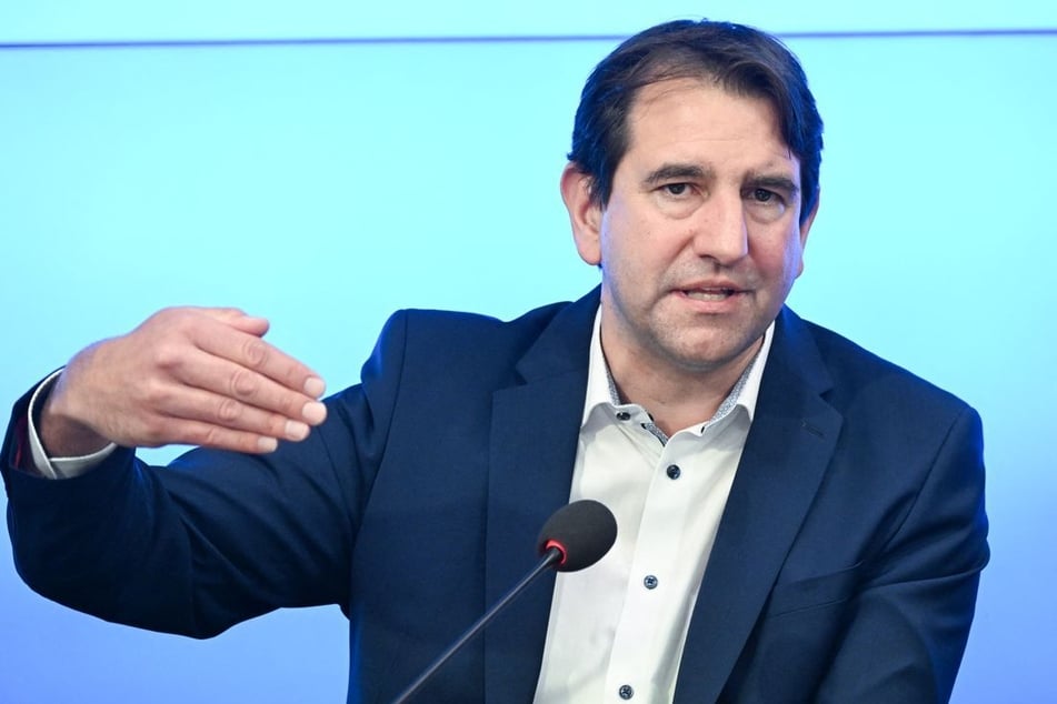 Kultusminister Andreas Jung (51, CDU) macht auf fehlende Lehrkräfte aufmerksam.