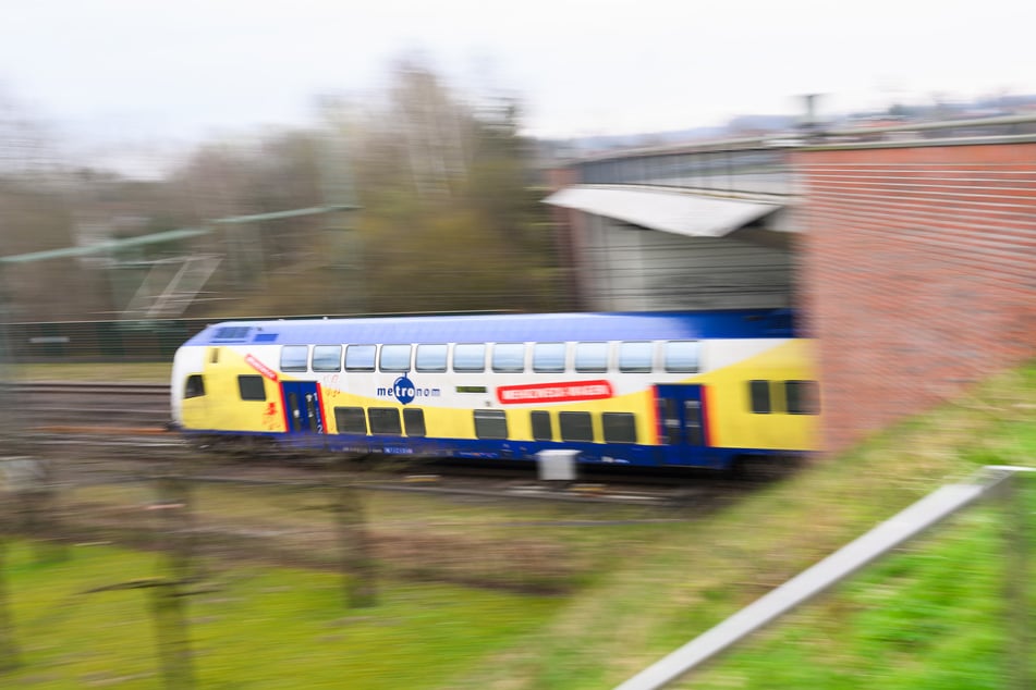 Der Metronom konnte seine Fahrt nach dem Vorfall nicht fortsetzen. (Symbolbild)