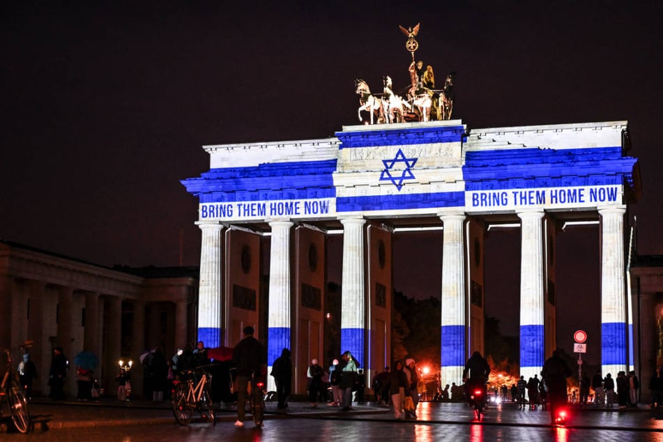 Berlin: Berlin gedenkt Terrorangriff auf Israel: Demos gegen Krieg in Gaza geplant