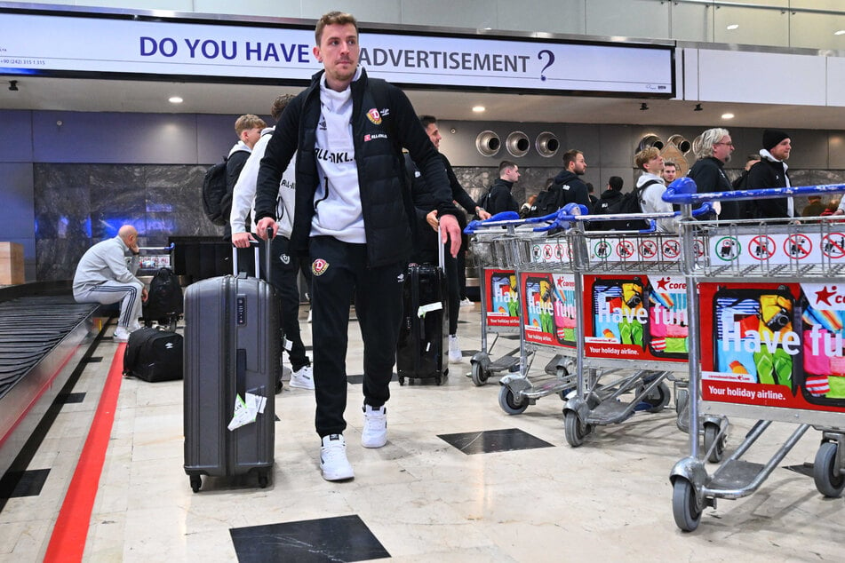 Einchecken, bitte! Niklas Hauptmann (28) und seine Dynamos heben am morgigen Mittwoch ab.