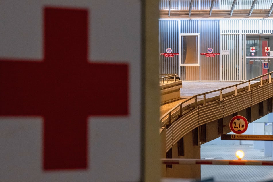 Patientin mit Küchenmesser löst Großeinsatz in Erfurter Krankenhaus aus