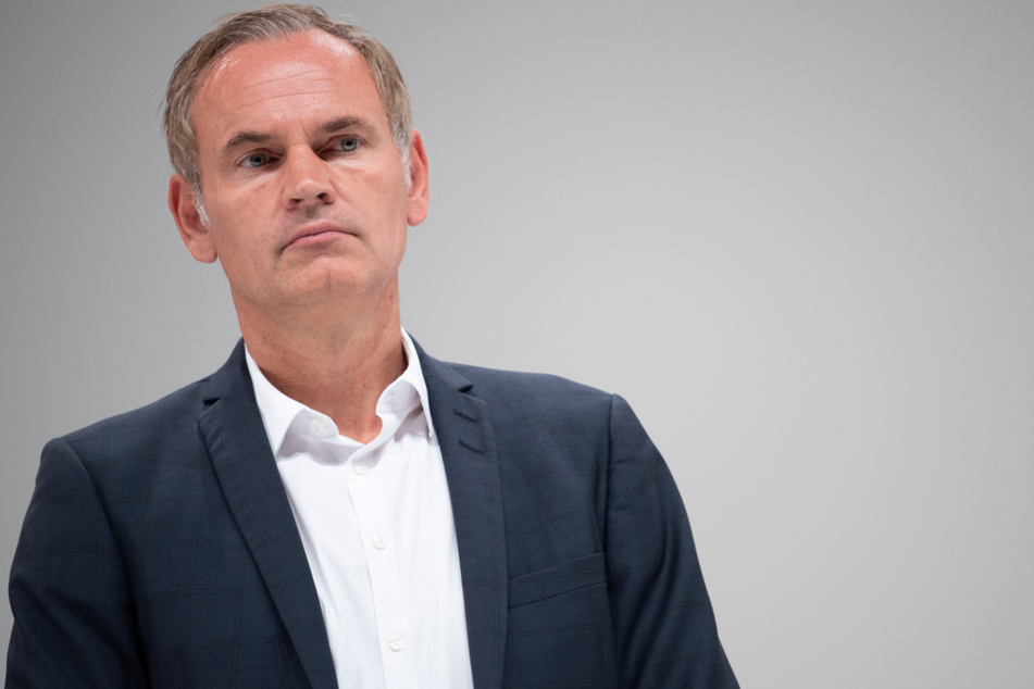 Porsche-Chef Oliver Blume (53) kann die Diskussion, dass für ungeimpfte Menschen die Teilnahme am öffentlichen Leben dort eingeschränkt werde, wo es notwendig sei, nachvollziehen.