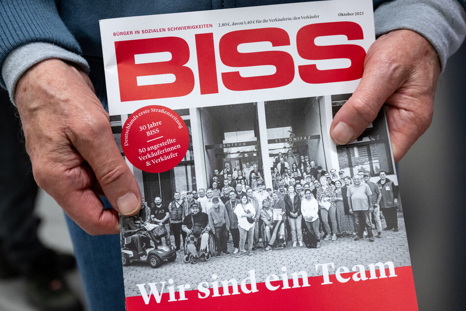 Die Münchner "Biss" ist die erste Straßenzeitung, die in Deutschland gegründet wurde.
