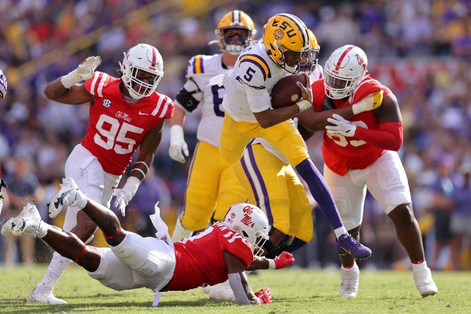 The Ole Miss-LSU showdown is expected to be a low-scoring game on Saturday.
