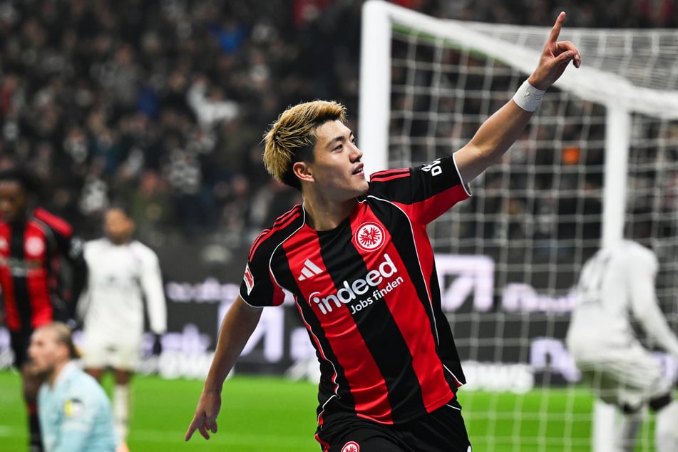 Grund zur Freude! Ritsu Doan hat Eintracht Frankfurt gegen den 1. FSV Mainz 05 zum wichtigen Heimsieg geschossen.