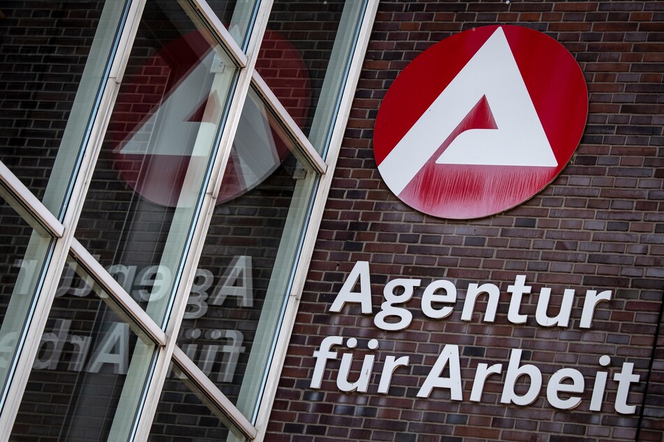Die Agentur für Arbeit legt am Dienstag die neuen Arbeitsmarktzahlen für Februar vor. (Symbolfoto)