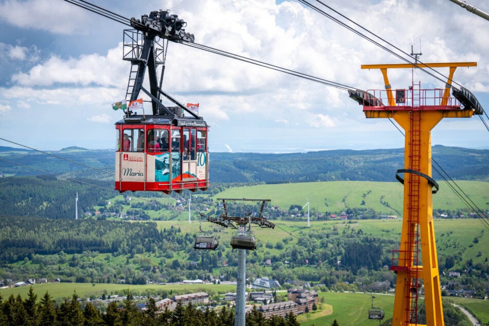 Die Schwebebahn auf dem Fichtelberg ist mehr als 100 Jahre alt. Jetzt hat sie einen neuen Besitzer.