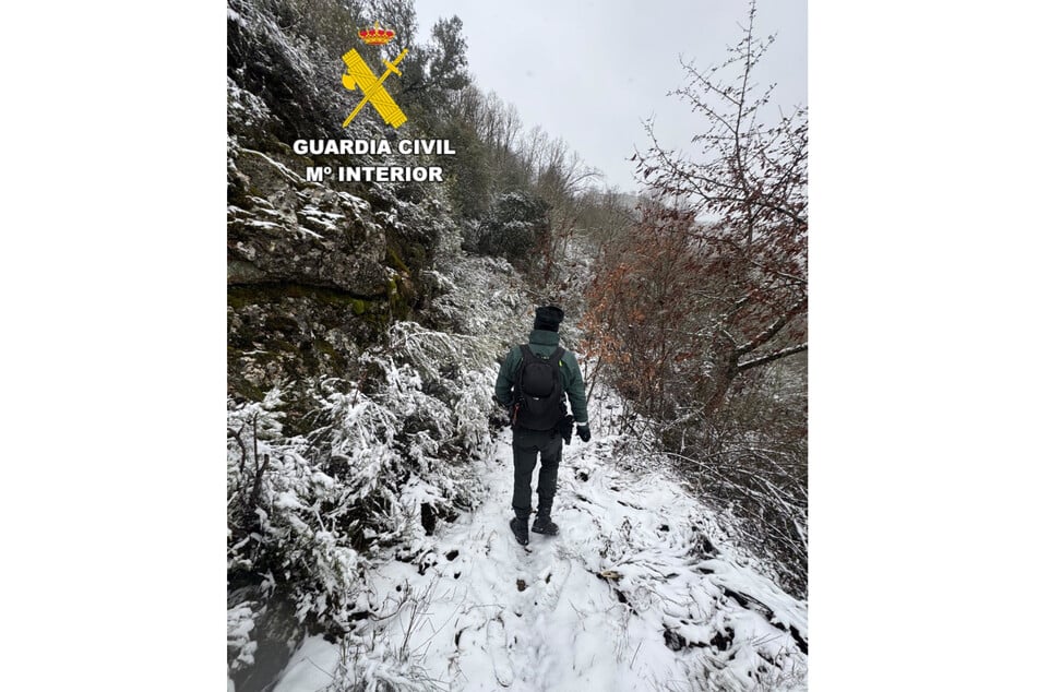 El terreno estaba completamente cubierto de nieve.