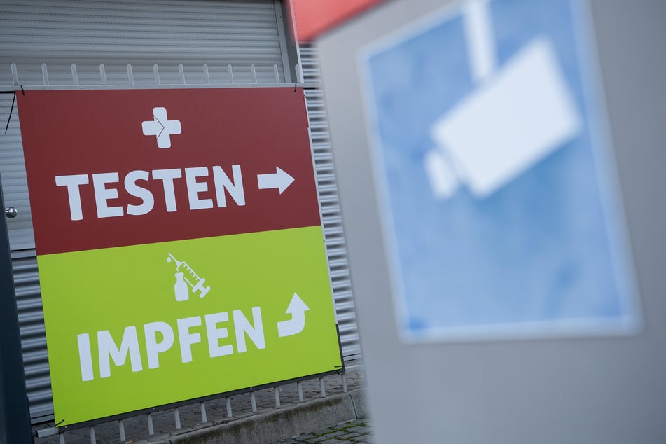 Der Bundestag debattiert am Mittwoch erstmals ausführlich über die Einführung einer allgemeinen Impfpflicht in Deutschland.