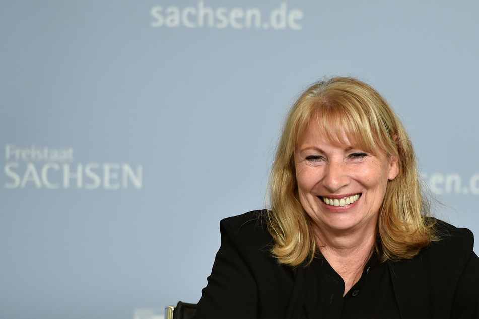 Noch ist völlig offen, ob möglicherweise Sachsens Gesundheitsministerin, Petra Köpping (63, SPD), neue Bundesgesundheitsministerin im Kabinett von Olaf Scholz (63, SPD) wird.