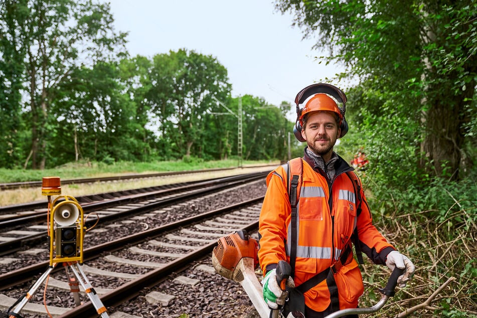 Additional exciting tasks are attractive Benefits and a great team at Deutsche Bahn auf Euch.