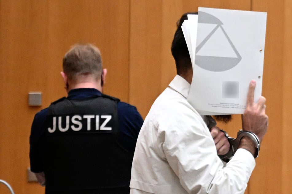 Alle Beteiligten am Verfahren akzeptieren die Haftstrafe. Damit ist diese rechtskräftig.