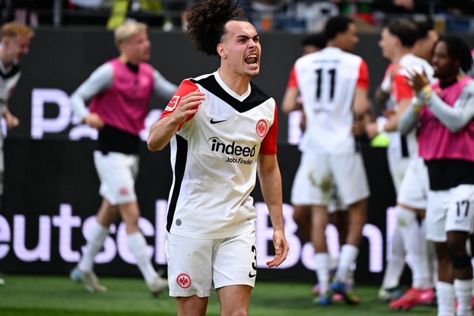 Zunächst nur ausgeliehen wusste Arthur Theate (25) bei der Eintracht sofort zu überzeugen und wurde im Winter fest für eine Ablöse von 13 Millionen Euro verpflichtet.