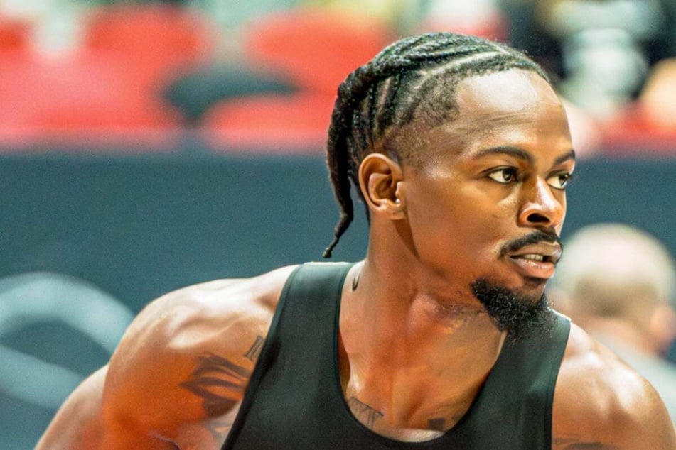 Ty Brewer (25) verließ die Niners in Richtung Kasan.