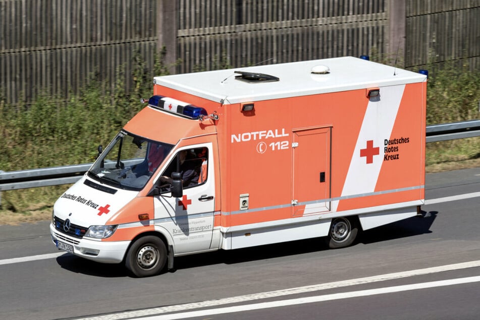 Auch der Transport der "Verletzten" ins Krankenhaus wurde simuliert. (Symbolfoto)