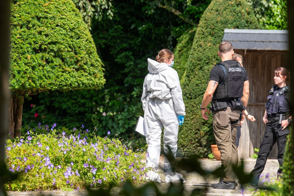 Am Mittwochmorgen hat es in Norderstedt einen schweren Raubüberfall auf ein Senioren-Ehepaar gegeben.