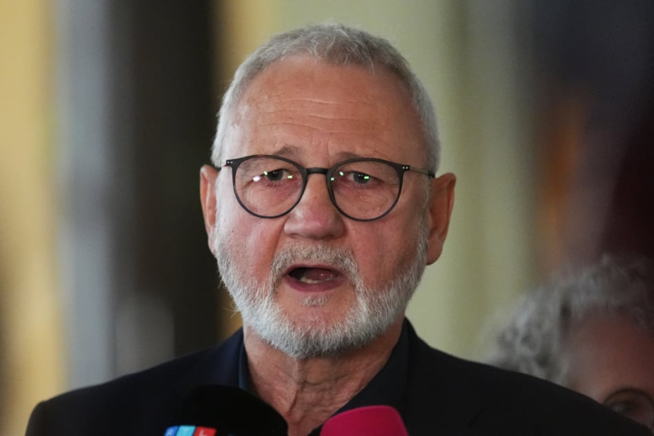Steffen Hörning, der Anwalt von Blocks Tochter Klara, sprach nach dem abrupten Ende der Verhandlung am Dienstag zu den Medienvertretern.