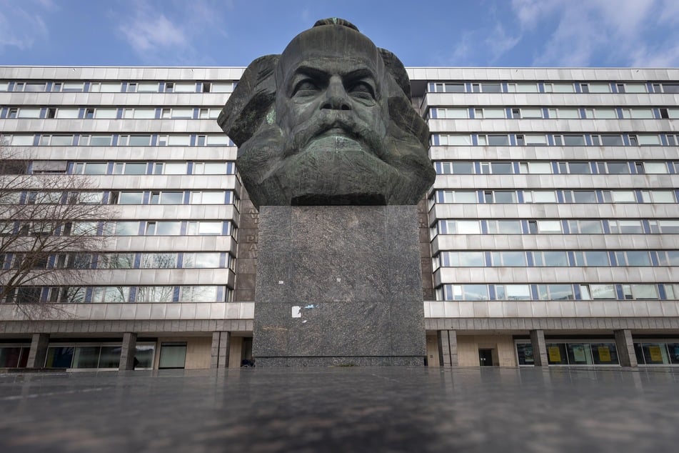 Das Karl-Marx-Monument ist eines der Wahrzeichen der Stadt Chemnitz und wird auch 2025 von vielen Touristen besucht werden.