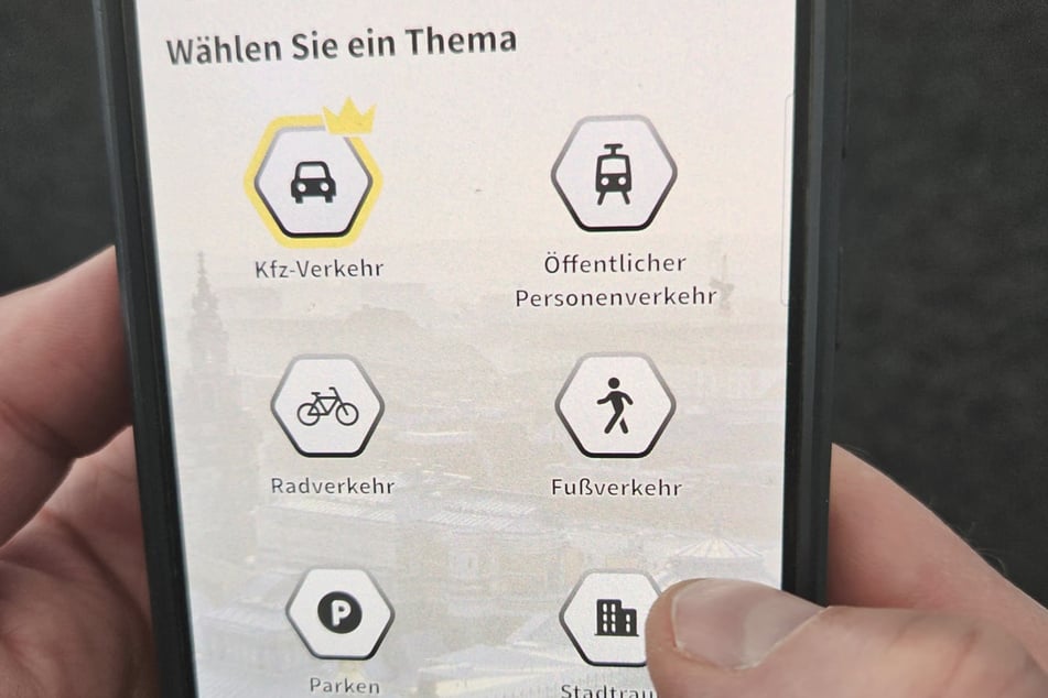 Jeder darf mitmachen: Klickt Euch am Handy durch acht Kategorien und 70 Maßnahmen.