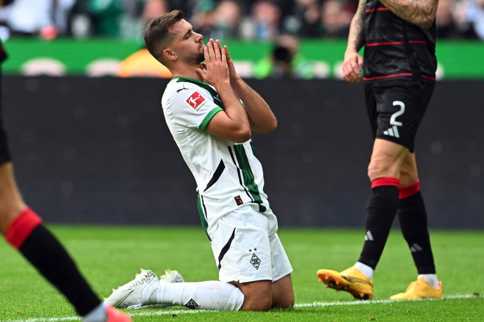 Kevin Stöger ärgert sich über seine verpasste Chance zur Führung.