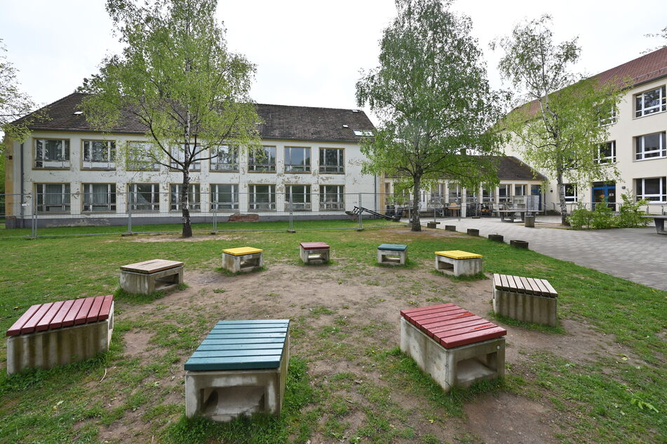 Die Valentina-Tereschkowa-Grundschule braucht mehr Platz. Das Rathaus muss per Stadtratsvotum die Sanierung des Hortgebäudes prüfen.