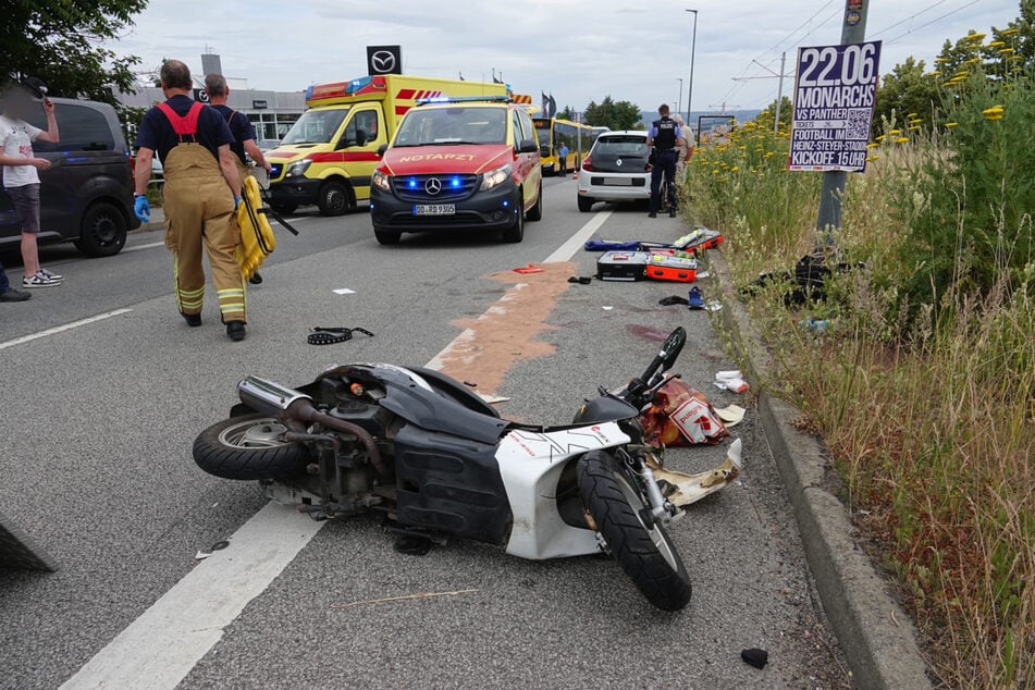 Auf der Kesselsdorfer Straße kam es am Dienstagnachmittag zu einem heftigen Unfall.