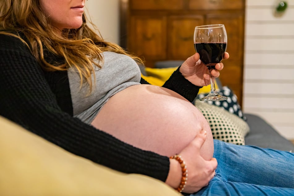 Die Schäden, die Alkohol für das werdende Kind verursacht, sind irreversibel. Eine neue Kampagne klärt darüber auf.