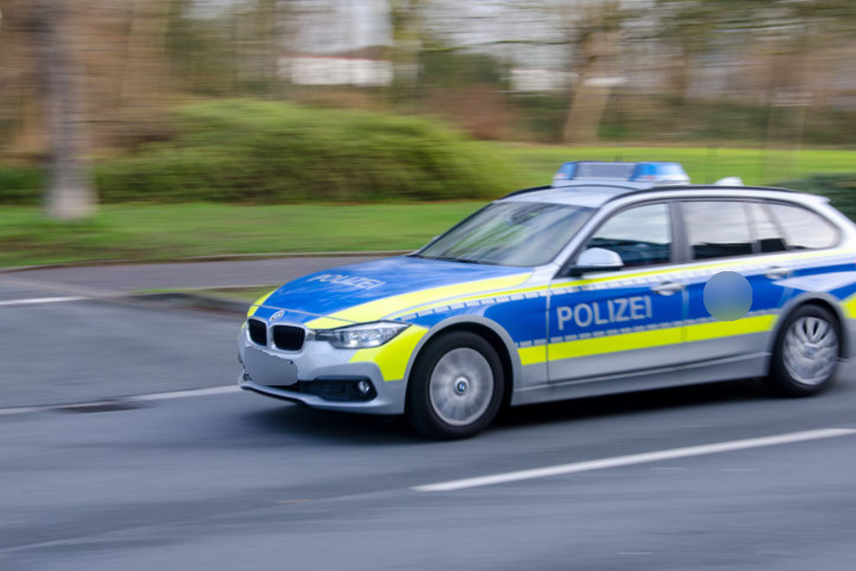 Die Polizei musste am späten Donnerstagabend zu einem Einsatz in die Einsteinstraße nach Hoyerswerda. (Symbolbild)