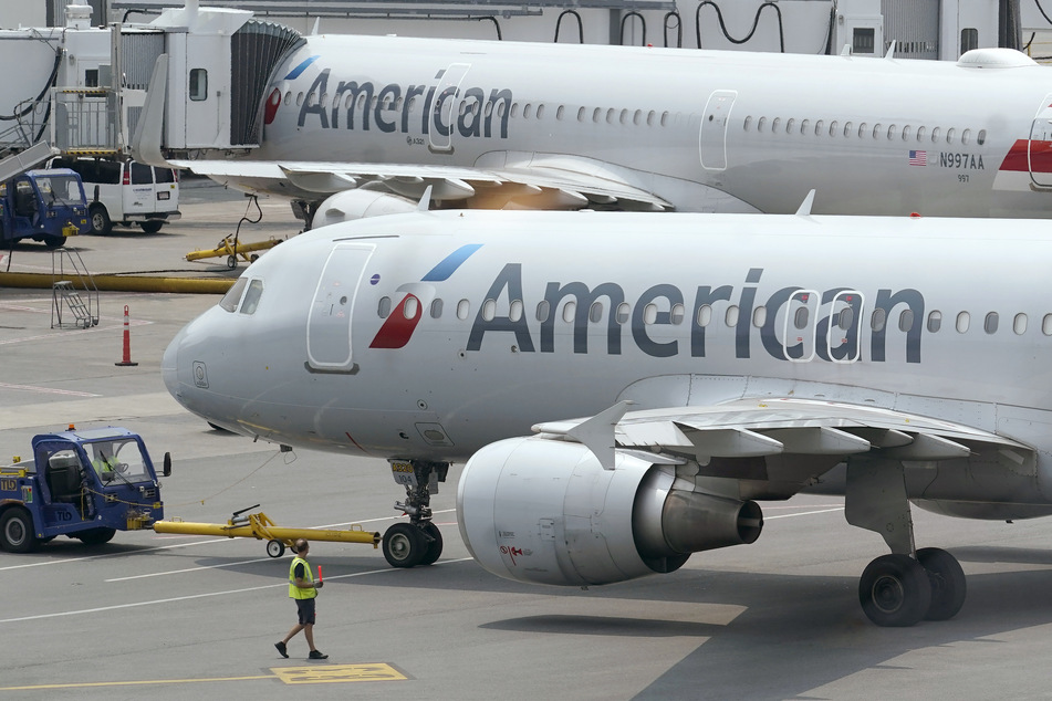 Eine Maschine der US-Fluggesellschaft "American Airlines" hatte am Samstag Probleme bei der Landung. (Symbolbild)