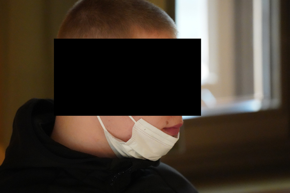 Jan S. (19) gestand, mit seinem Bruder immer wieder auf Diebestour gewesen zu sein.