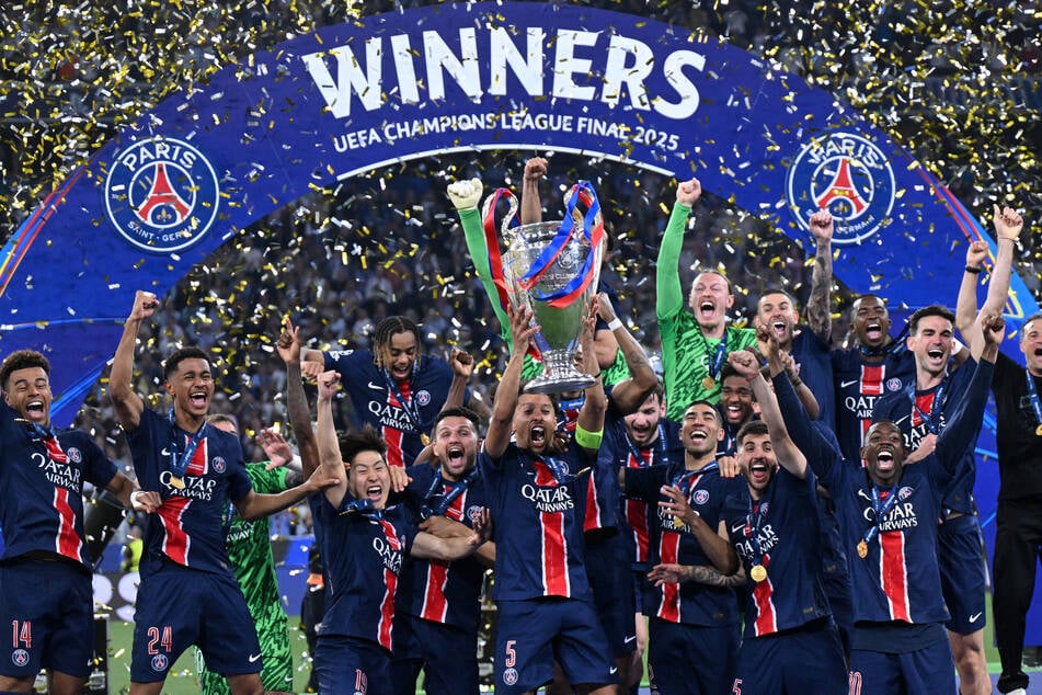 Im Vorjahr sicherte sich Paris Saint-Germain den Champions-League-Titel. Wenn das Team von Luis Enrique seinen Titel verteidigen kann, wird die Trophäe dieses Mal wohl noch im Hellen in den Himmel gestemmt.