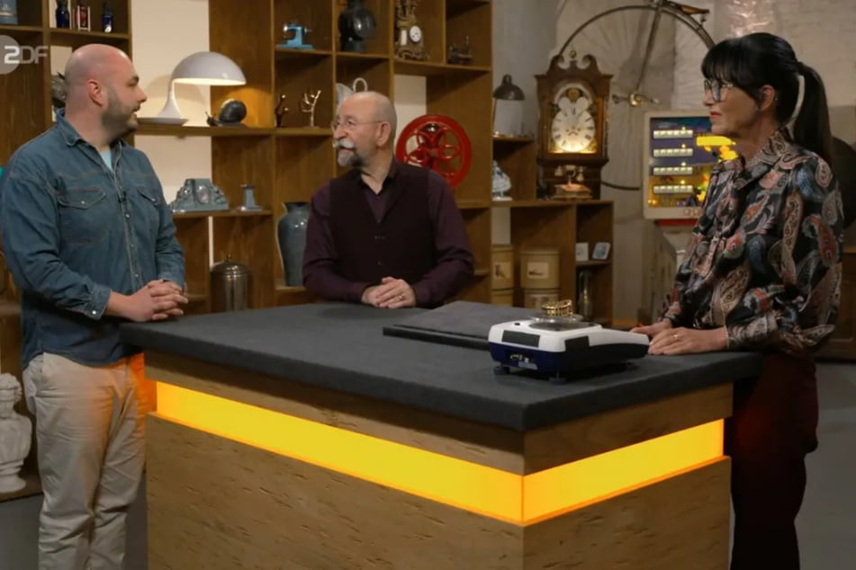 Nach Absagen von mehreren Goldschmieden versucht Pierre (l.) aus Fürth sein Glück bei "Bares für Rares".