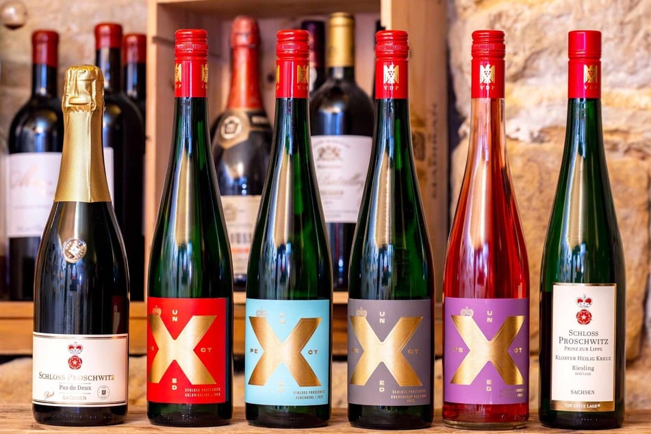 Ein großes "X" ziert die Etiketten der Proschwitzer Weinlinie "Unexpected".