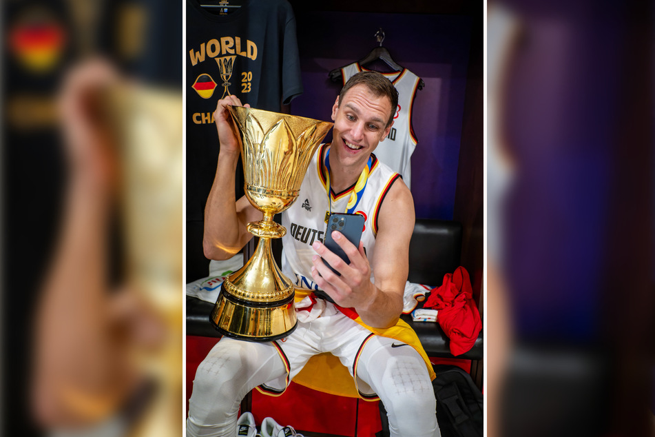 Johannes Voigtmann (30) posierte mit dem WM-Pokal sichtlich stolz für ein Selfie.