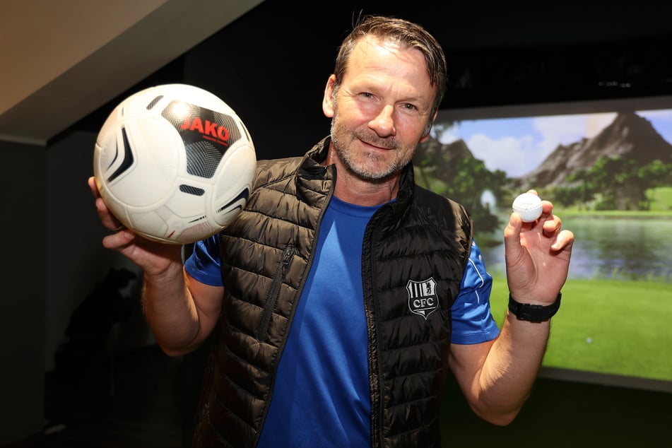 Einst mit Fußball aktiv, heute mit dem kleinen Golfball: Ex-CFC-Profi Torsten Bittermann (53) hatte die Idee für den "Golfhub".