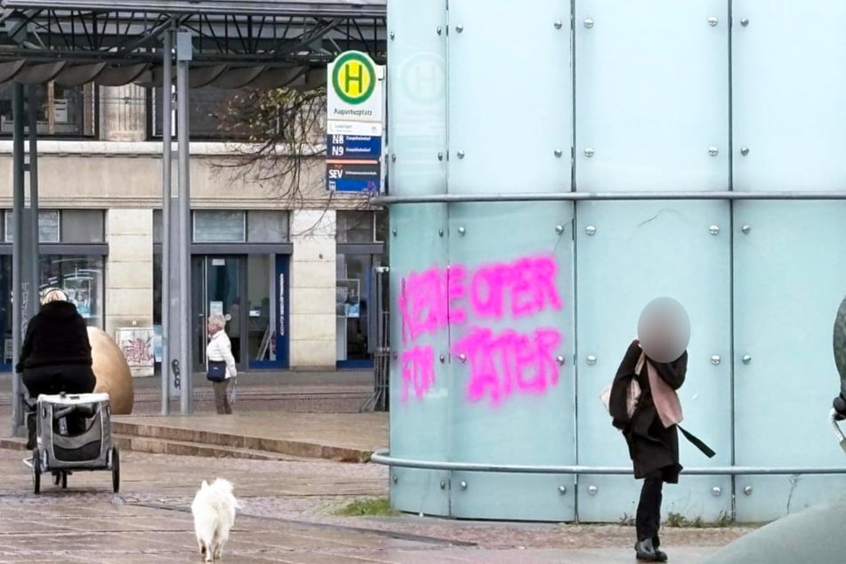 Einige Graffiti konnten noch nicht beseitigt werden.