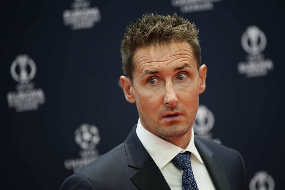 Miroslav Klose (45) wurde gerade in die Hall of Fame des deutschen Fußballs gewählt - und hat einiges über diesen zu sagen.