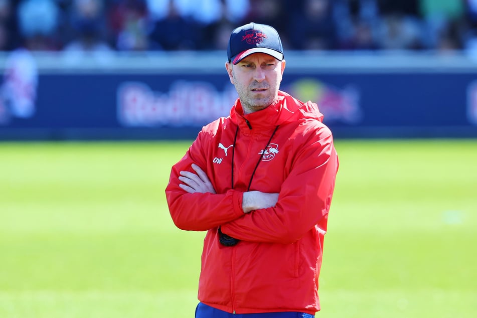 Sitzt Ole Werner (37) auch in der kommenden Saison noch auf der Bank bei RB Leipzig?